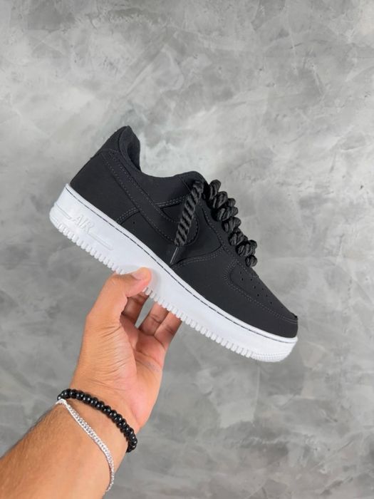 Tênis air force 1 - Preto Nobuck corda